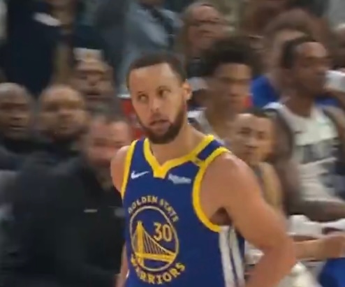 NBA常规赛 独行侠vs勇士 全场高清中文直播回放 (2025 年 02月24 日)